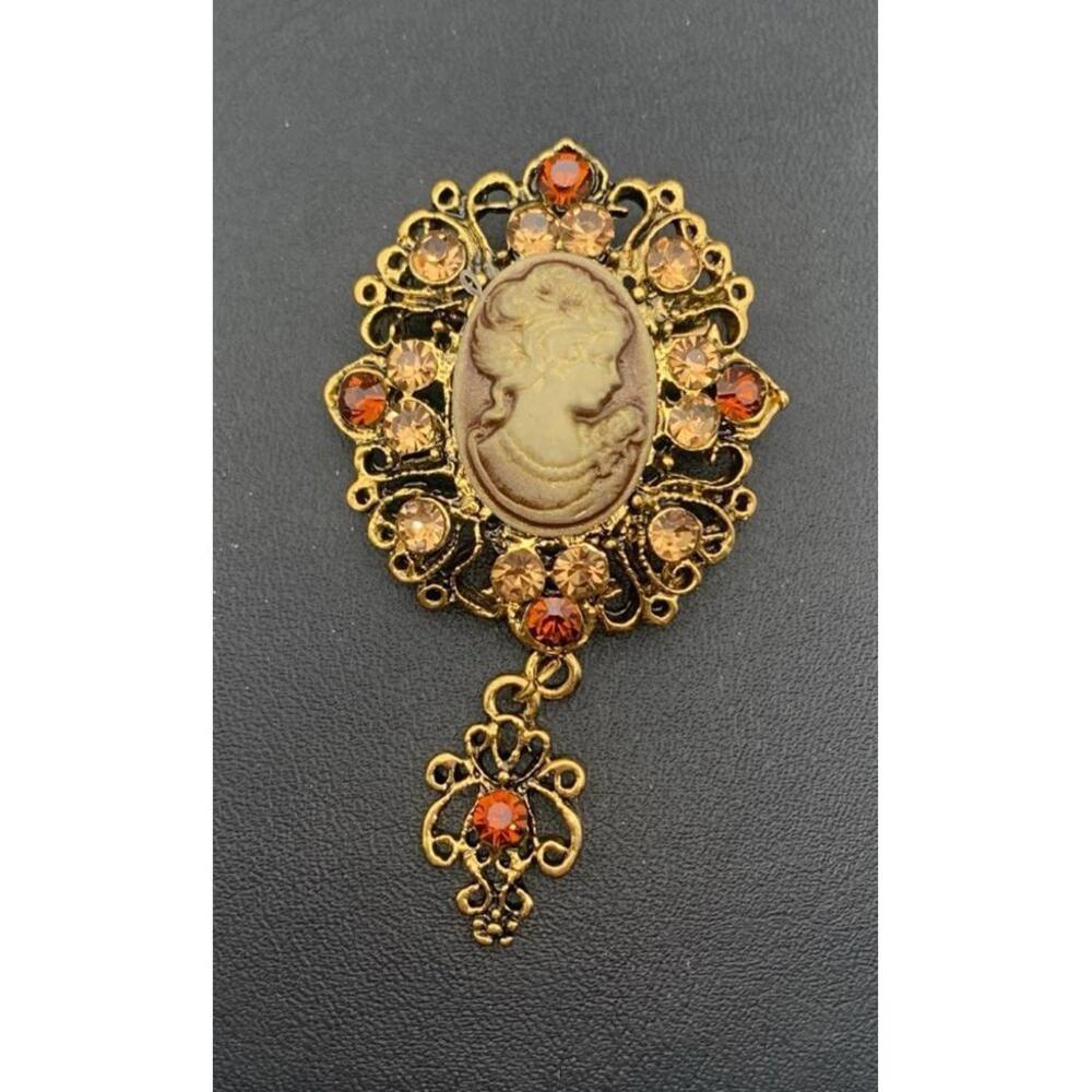 Contemporary Vintage Inspired Gold Tone & Amber Rhinestone Cameo Dangle Brooch
